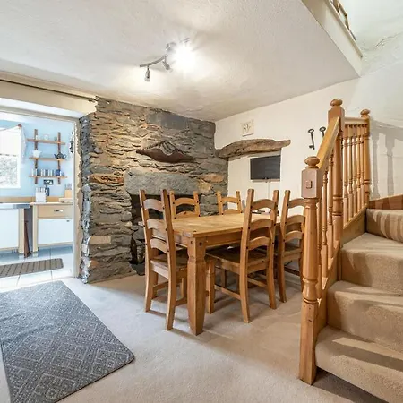 Ferienhaus Bens Row Cottage, The District *